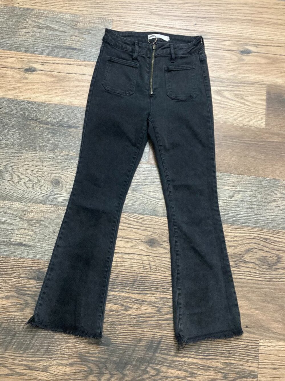 Hidden Jeans Women’s Size 25 Black High Rise Flare Jeans Exposed Zip Raw Hem